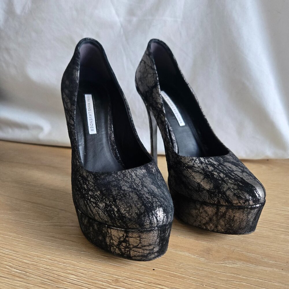 Vera Wang Lavender Metallic Silver Coated Black Leather Platform Heels